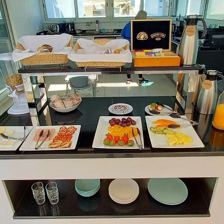 Bowen, Luxury Suites Лагос Екстериор снимка