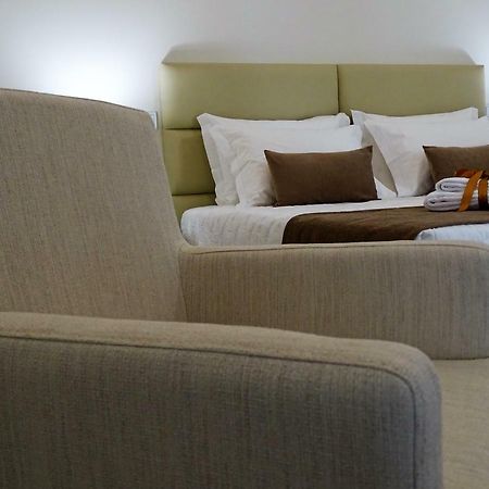 Bowen, Luxury Suites Лагос Екстериор снимка